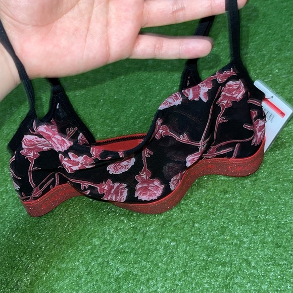 Calvin Klein Women’s Bralette🆕 - Picture 10 of 12